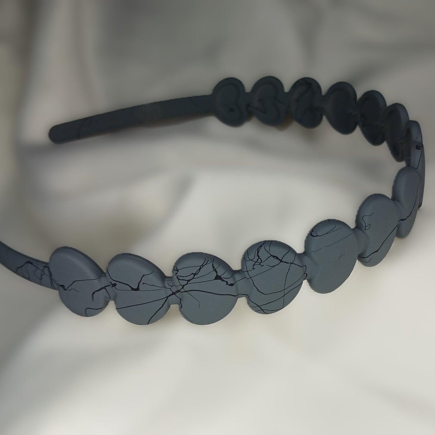 Heart-Shaped Headband - Matte Plastic Hairband