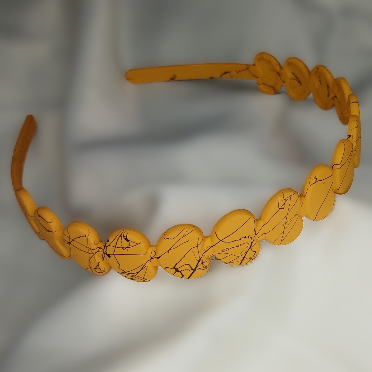 Heart-Shaped Headband - Matte Plastic Hairband